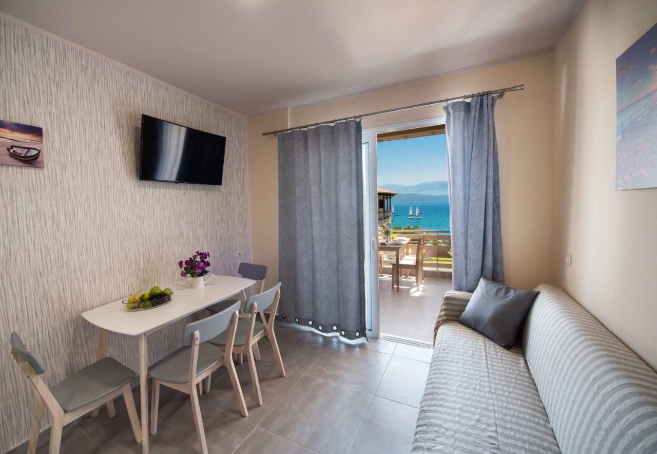 Ifi Sea House Apartment Nikiana Luaran gambar